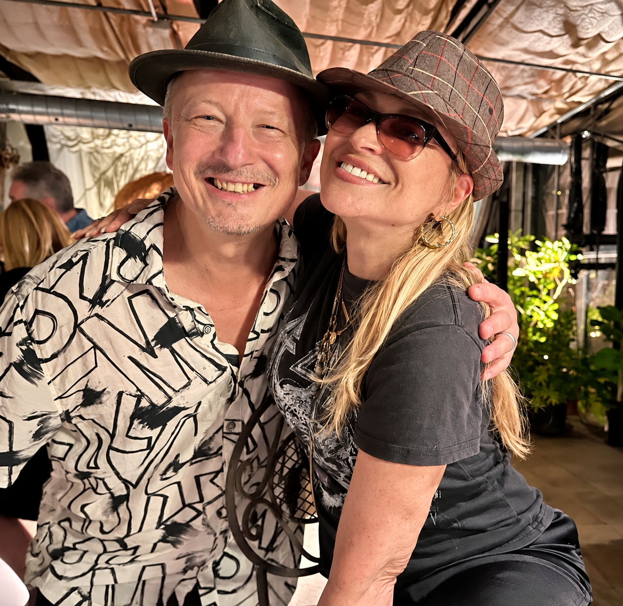 CoolCat mit Anastacia bei einem 60. Geburtstag